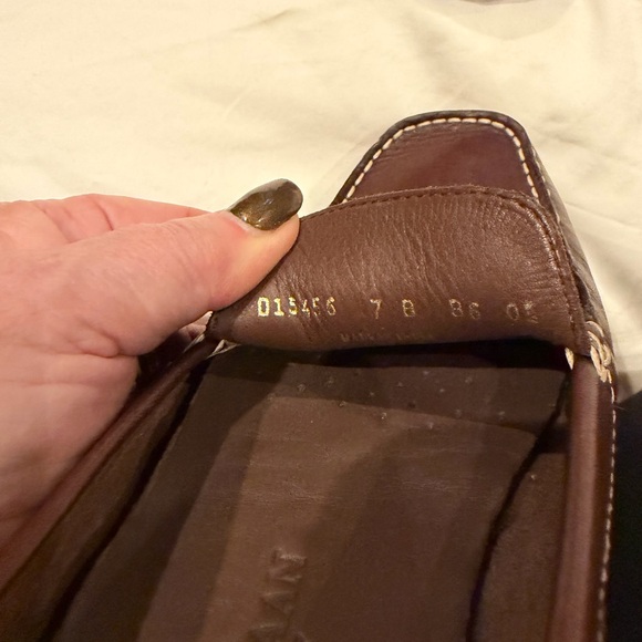 Cole Haan Women’s Dark Brown Leather Driver - Picture 3 of 5